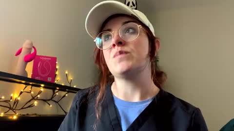 IntoTheWoodsWeGo online show from 04/07/26, 08:31
