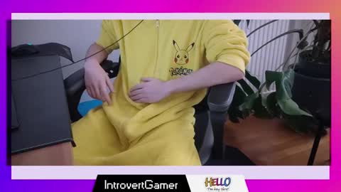 introvertgamer online show from 12/21/24, 06:34