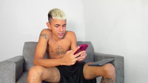 El Way online show from 01/14/26, 05:02