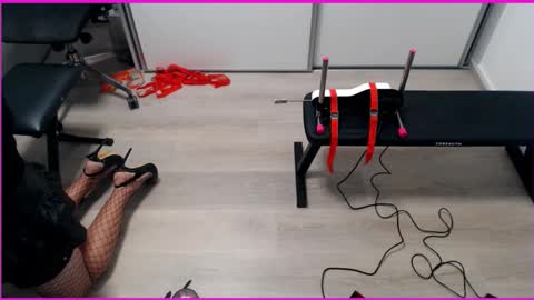 Snapshot of irenasub chatting on 09/18/25, 09:44 Irena online show from 09/18/25, 09:44