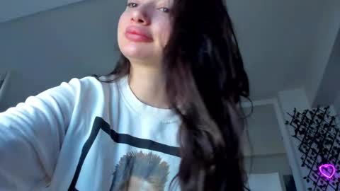 Snapshot of irenevon chatting on 03/03/25, 06:26 Ir s room online show from 03/03/25, 06:26