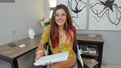 Snapshot of iriis_rosse chatting on 01/26/25, 02:52 Iris Rosse online show from 01/26/25, 02:52