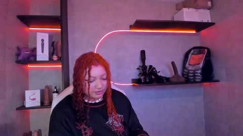 iriisfeitan online show from 10/14/25, 10:05