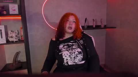 iriisfeitan online show from 10/24/25, 10:11