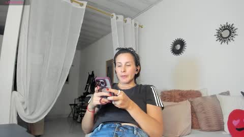 Snapshot of irina_05 chatting on 02/28/26, 01:17 IRINA online show from 02/28/26, 01:17