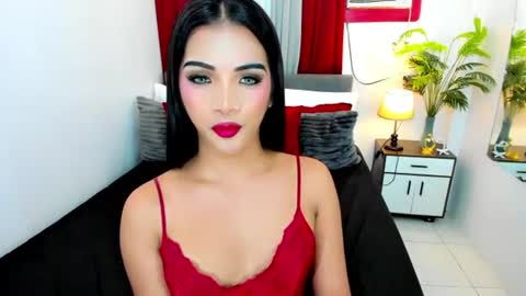 Snapshot of irina_woodshakylishxx chatting on 06/17/26, 06:09 IRINAA online show from 06/17/26, 06:09