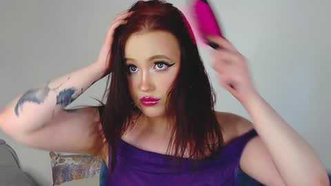 Snapshot of irinaart chatting on 12/29/24, 08:26 Irina online show from 12/29/24, 08:26