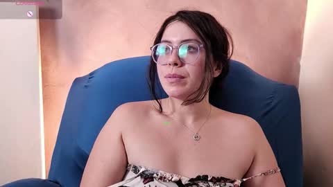 Snapshot of irinasweet1 chatting on 02/11/26, 02:49 Irina online show from 02/11/26, 02:49