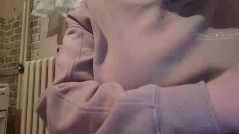 Snapshot of irinnak chatting on 02/25/25, 11:11 IrinnaK online show from 02/25/25, 11:11