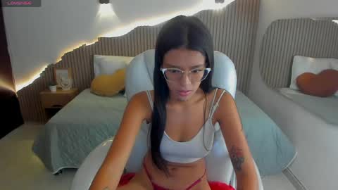 iris8_ online show from 04/08/26, 07:14