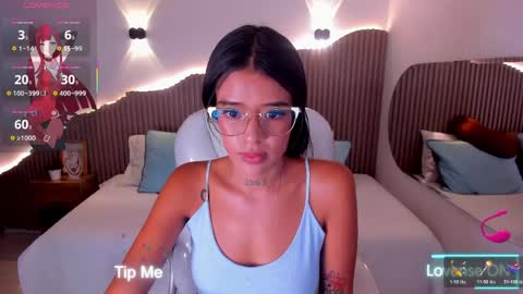 iris8_ online show from 04/24/26, 07:38