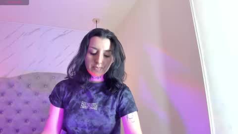 iris_77 online show from 10/02/25, 06:59