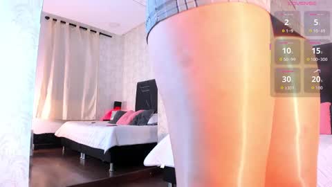 Queen Iris online show from 09/12/25, 09:15