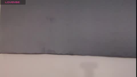 Instagram iris caprice online show from 12/16/24, 02:57