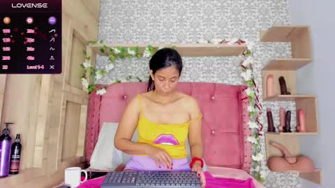 Hot Charlotte  online show from 02/24/25, 12:16