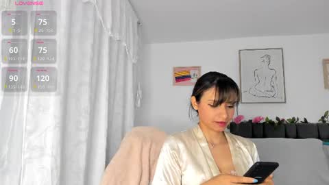 iris online show from 08/06/26, 06:32