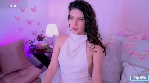 Maia Glow online show from 07/14/26, 06:35