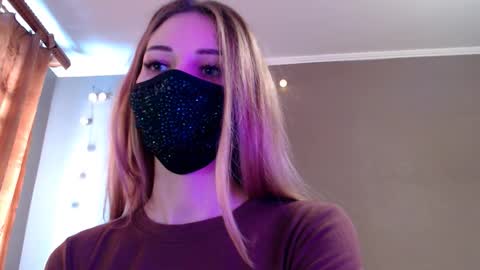 Lily online show from 02/01/26, 12:59