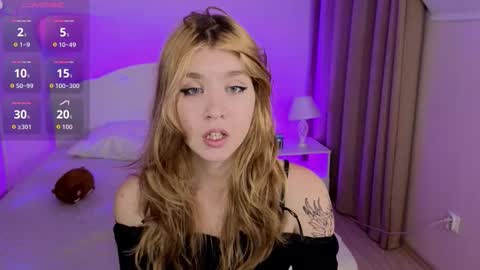 Snapshot of iris_rain chatting on 11/24/25, 12:05 Iris online show from 11/24/25, 12:05