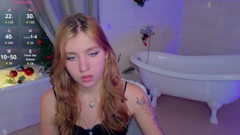 Snapshot of iris_rain chatting on 11/30/25, 10:19 Iris online show from 11/30/25, 10:19