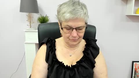I R I S online show from 05/11/26, 05:57