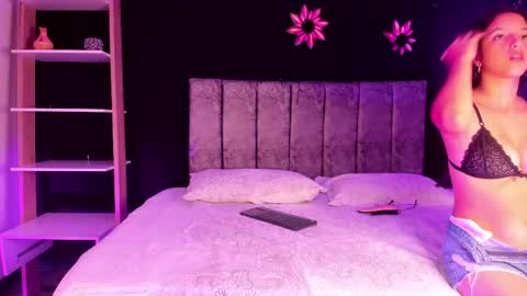 Snapshot of irisfyre chatting on 05/08/26, 12:21 Iris Fyre online show from 05/08/26, 12:21