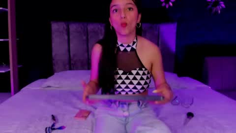 Snapshot of irisfyre chatting on 05/12/26, 12:13 Iris Fyre online show from 05/12/26, 12:13