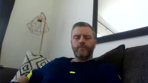 Snapshot of irish_9incher chatting on 03/11/25, 11:12 IrishLad online show from 03/11/25, 11:12