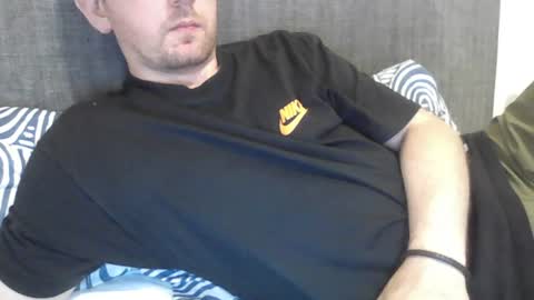 Snapshot of irishhighness95 chatting on 07/18/26, 12:15 irishhighness95 online show from 07/18/26, 12:15