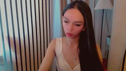 IRISH AND TRIXIE online show from 04/11/26, 07:56