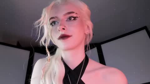 Snapshot of irisice chatting on 01/26/25, 11:29 Miss Iris Fansly Miss Iris new inst. online show from 01/26/25, 11:29