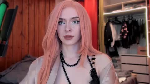 Snapshot of irisice chatting on 03/09/25, 01:26 Miss Iris Fansly Miss Iris new inst. online show from 03/09/25, 01:26