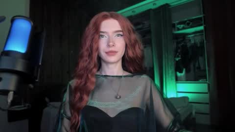 Snapshot of irisice chatting on 09/14/25, 04:50 Miss Iris Fansly Miss Iris new inst. online show from 09/14/25, 04:50