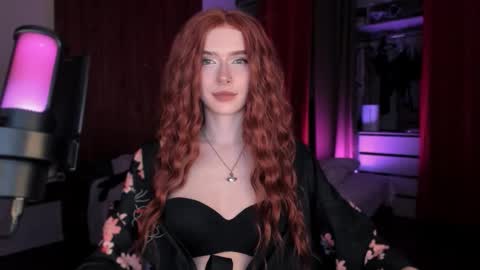 Snapshot of irisice chatting on 09/15/25, 07:58 Miss Iris Fansly Miss Iris new inst. online show from 09/15/25, 07:58