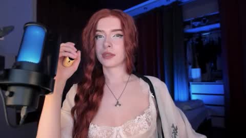 Snapshot of irisice chatting on 09/25/25, 05:38 Miss Iris Fansly Miss Iris new inst. online show from 09/25/25, 05:38