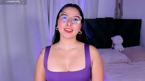 Iris Moira  online show from 03/12/26, 11:16