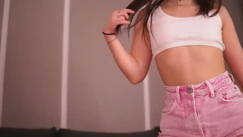 Snapshot of irisreynolds chatting on 02/28/25, 05:59 Maria online show from 02/28/25, 05:59