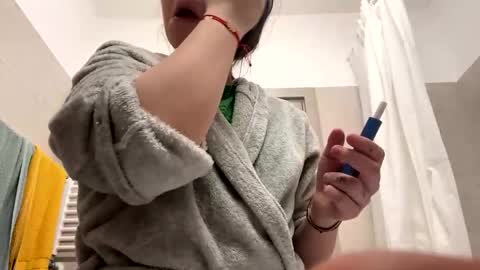 Snapshot of irisreynolds chatting on 03/04/25, 02:49 Maria online show from 03/04/25, 02:49