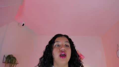 Iris online show from 11/26/25, 03:29