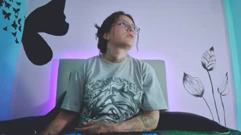 iriss_cardenas online show from 06/16/26, 08:33