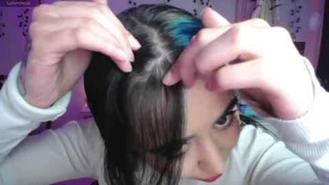 Iris  online show from 04/15/26, 05:14