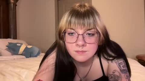 irissweets online show from 05/24/26, 02:05