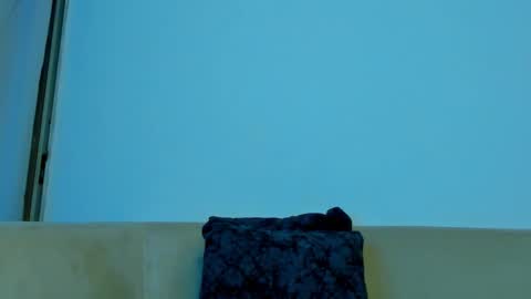 Iron online show from 10/17/25, 12:14