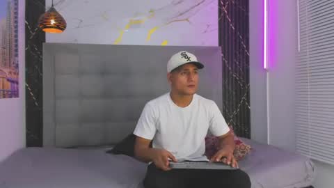 Iron king online show from 07/23/26, 12:36