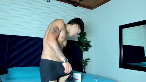 Iron Tous online show from 01/10/26, 08:21