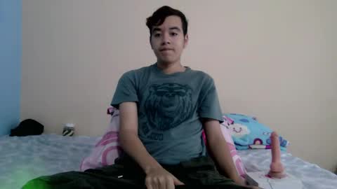 Snapshot of irondante01 chatting on 02/18/26, 12:12 irondante01 online show from 02/18/26, 12:12