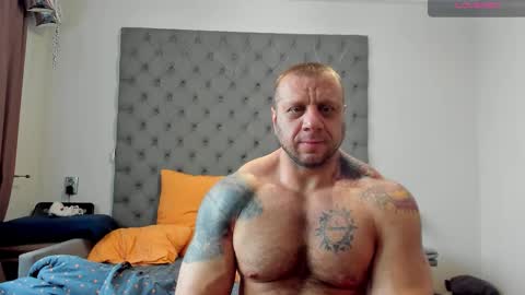 ironhulk22 online show from 03/01/26, 07:54