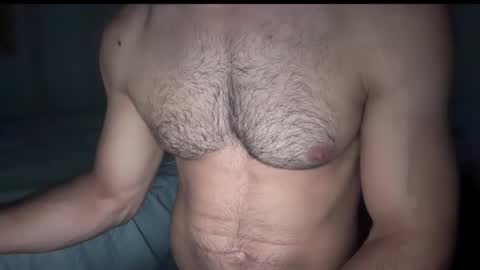 Snapshot of ironman0369 chatting on 09/18/25, 01:18 ironman0369 online show from 09/18/25, 01:18