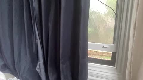 iroquois_cheeb online show from 10/08/25, 06:55