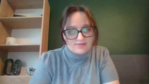 Paris online show from 04/13/26, 05:35